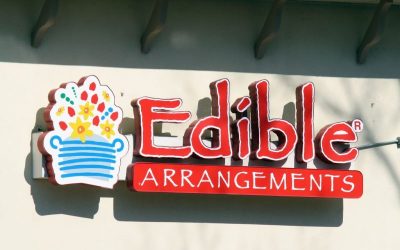 2 police officers wounded and suspect killed during child custody exchange oan