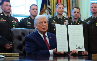 Trump signs EO formally classifying fentanyl as WMD, directing agencies to concentrate efforts toward reducing imports oan