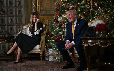 Trump, First Lady Melania participate in NORAD Santa calls oan