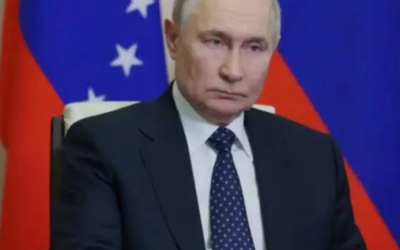 Putin Spurns Maduro, Urges Russians to Leave Venezuela