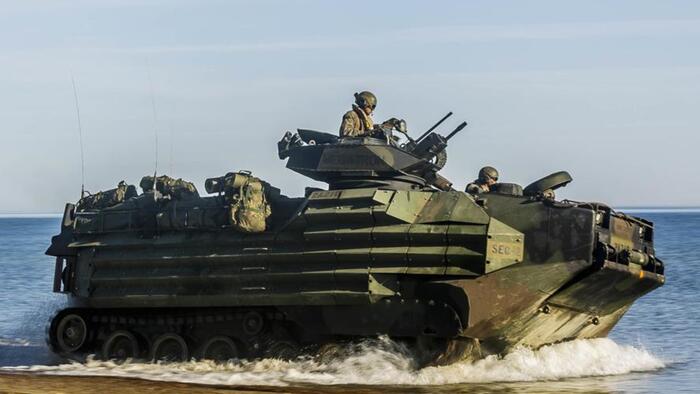 Maduro Describes ‘Cordial’ Trump Call As Senators Reintroduce War Powers Bill