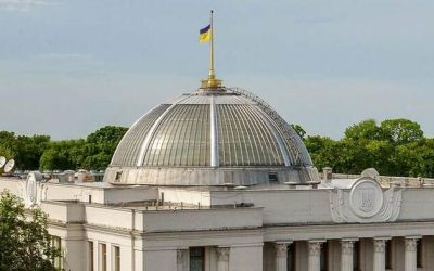 Ukrainian Parliament Belatedly Explores Possible Presidential Vote Under Martial Law