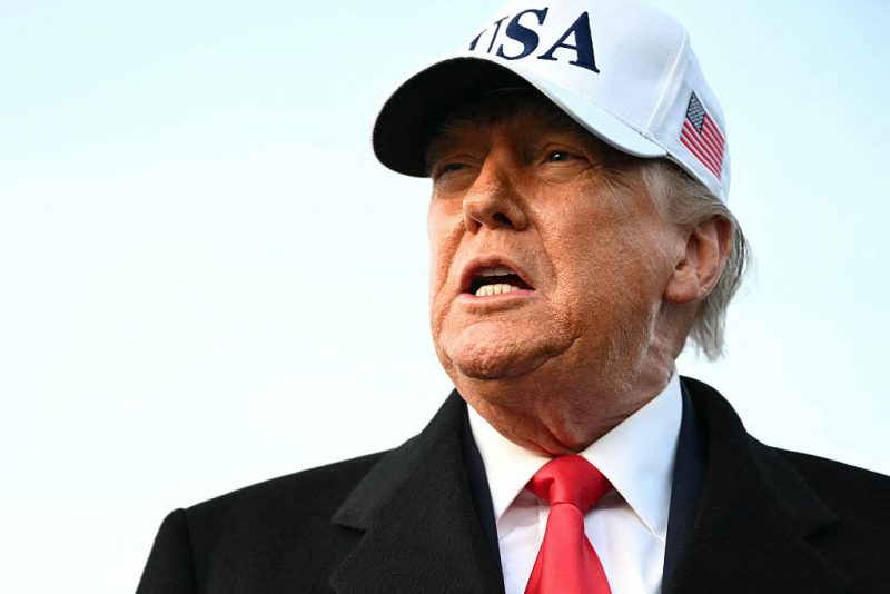 Trump to sue JPMorgan Chase for ‘Debanking’ him oan