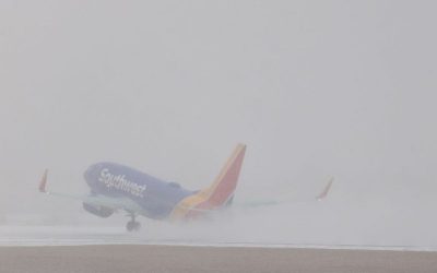 Massive storm sweeps across U.S., cancelling tens of thousands of flights oan