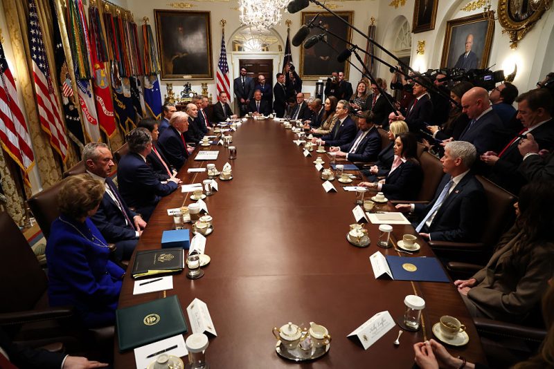 Trump holds less ‘boring’ first cabinet meeting of the year, teases economic ‘boom’ oan