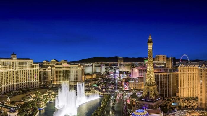 Vegas Casino To Accept Canadian Dollars At Par In Bid To Lure Northerners Back To Sin City