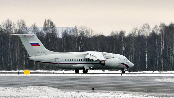 Russia Restores Mothballed Soviet-Era Jets As Plane Shortage Worsens