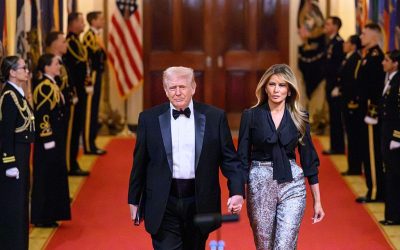 Trump praises state leaders, touts admin. wins at annual Governors Dinner at WH oan