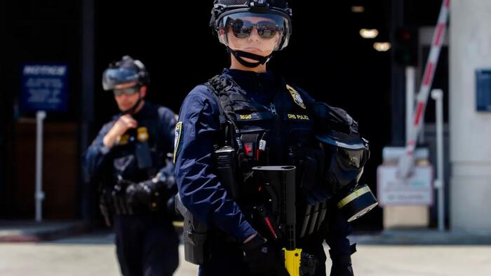 Judge Blocks California’s Law Mandating Federal Agents Remove Masks