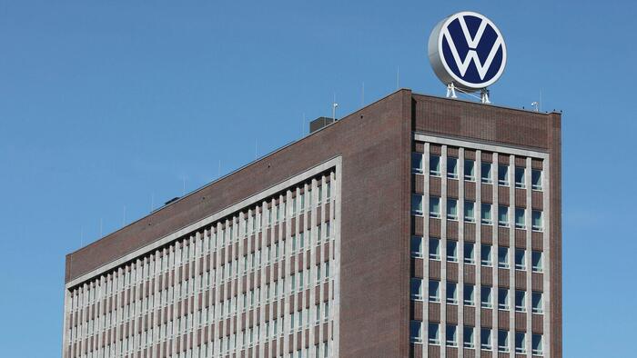 VW’s 20% Cost-Cutting Plan Exposes Germany’s Industrial Crisis