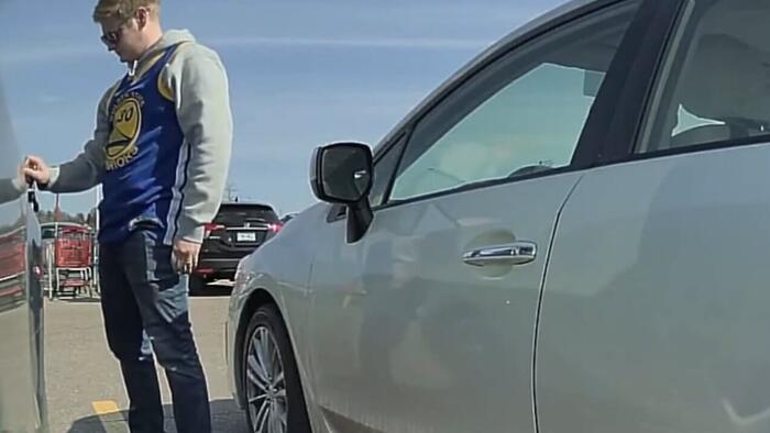 Minnesota State Employee Who Vandalized Teslas Last Year ‘Punished’ With 1-Day Suspension