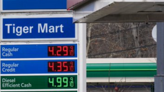 U.S. Gasoline Prices Hit Politically Sensitive $4 Level As Trump Eyes Iran War Off-Ramp