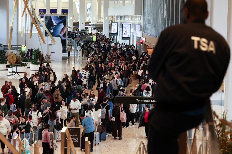 Most TSA employees have received back pay amidst partial gov’t shutdown oan