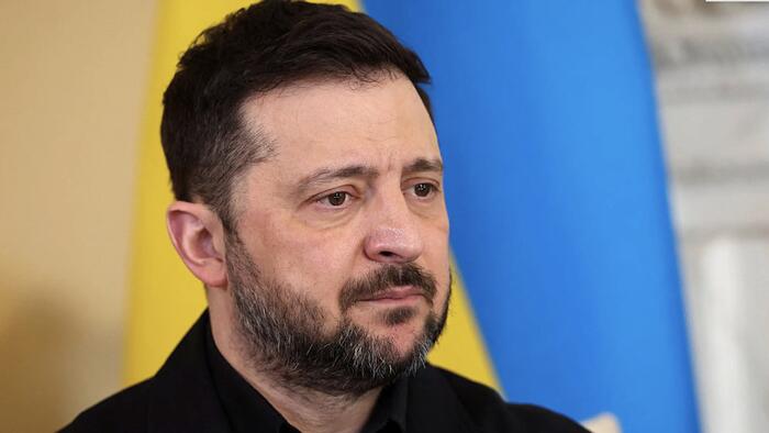 Zelensky: Trump Pressuring Him To Give Up On Donbas And End War Soon