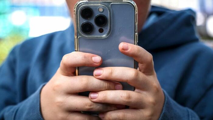 Poland Plans Social Media Ban For Under-15s