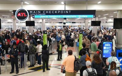 Trump To Sign Order To Pay TSA Agents