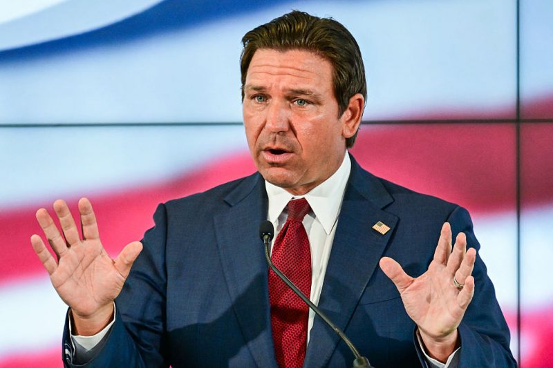 DeSantis signs bill to protect against terrorism in the state oan