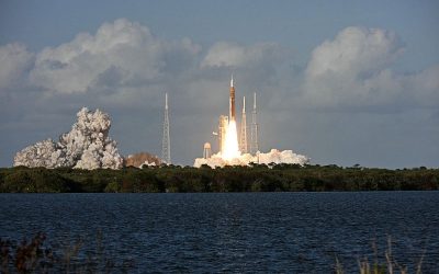 Artemis II achieves liftoff in historic first manned flight around the moon in over 50 years oan