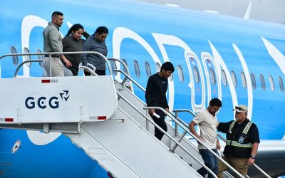 First deportees arrive in Costa Rica under third-country agreement with U.S. oan