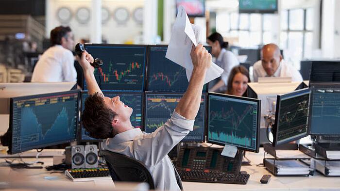 Futures Jump After Overnight Rollercoaster Session As Oil Unexpectedly Tumbles, Yen Soars