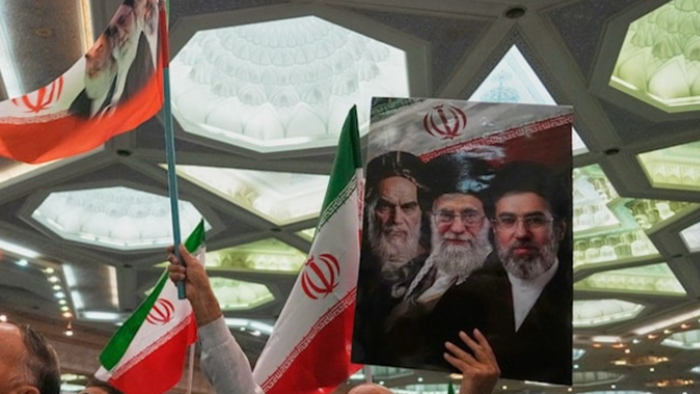 Iran’s Top Negotiating Team In Qatar ‘For Talks To End War’ – But Cautions Deal Signing ‘Not Imminent’
