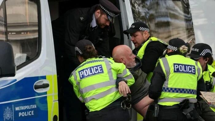 British Police Raid Islamic Group Accused Of Sex Trafficking And Slavery