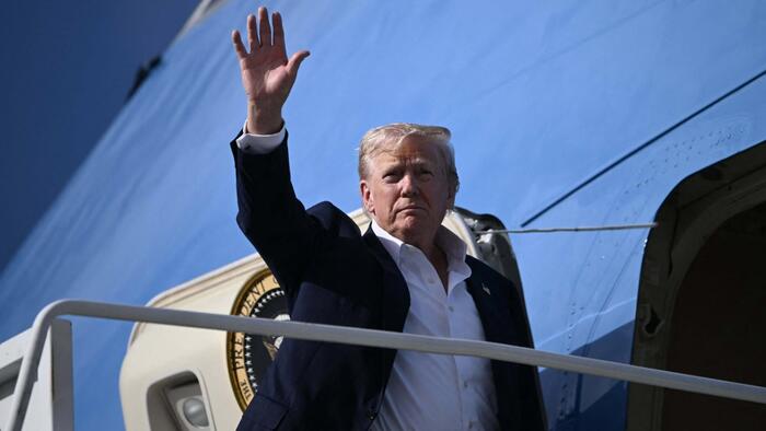 Trump Signs Executive Order To Facilitate Firing Federal Employees