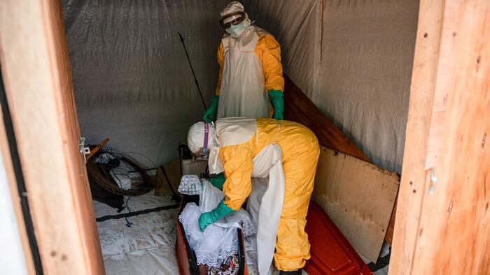 CDC Raises Ebola Response To Highest Level As Outbreak Grows