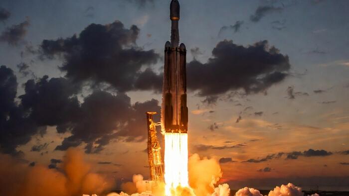 SpaceX IPO Update: New Filing Reveals Friends & Family Share Allocation, Anthropic AI Deal, And Water Risk