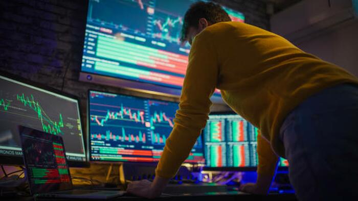 Futures Rally Amid Fresh Iran Peace Hopes, All Eyes On SpaceX