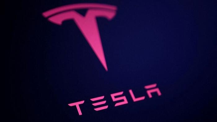 Despite Big Bounce In Revenues, TSLA Shares Drop After Disappointing Earnings