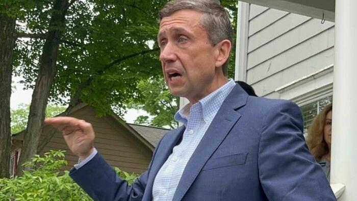 Money Issues, Paranoia, And A Hurled Phone: Blistering Reports Detail Ken Martin’s Collapsing DNC