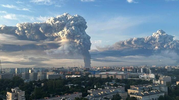 Yet Another Wildberries Facility – Russia’s Amazon – Goes Up In Flames After Ukraine Drone Strike