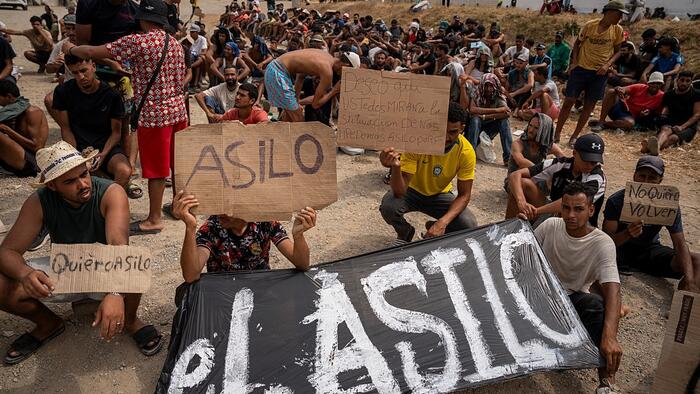 Meta Flags Migration Searches… Then Offers UN Asylum Help