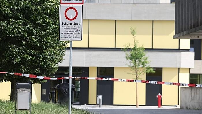 Teacher Exposes Chaos: Violence, Drugs, & Prostitution At 75% Migrant School In Germany