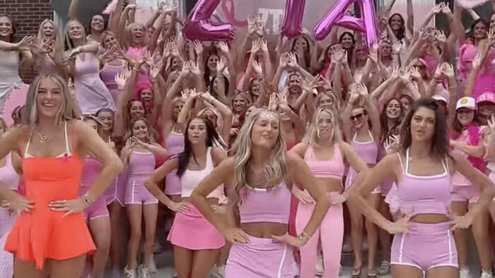 Parents Are Paying Thousands For Sorority Rush Coaches