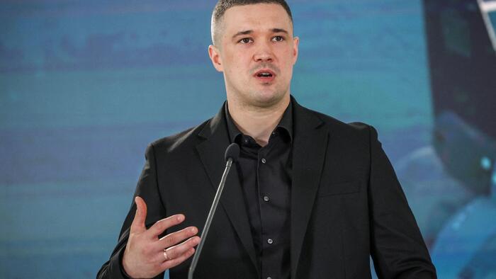 Popular Ukrainian Official Raises Stakes Against Zelensky With Election Call: Democracy Held ‘Hostage’