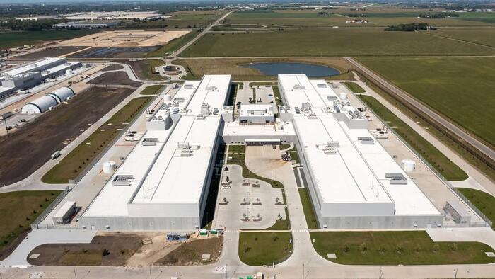 Exelon “High Probability” Data Center Load Falls 40%