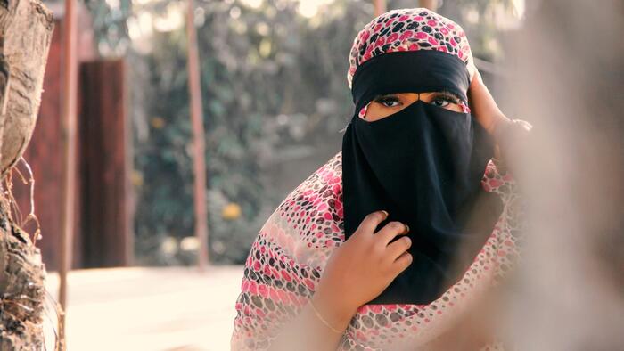 Full-Face Veils Banned In Portugal After President Signs ‘Burqa Law’