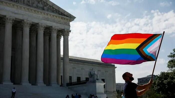 Trump Admin Urges SCOTUS To Step In On Military Trans Ban