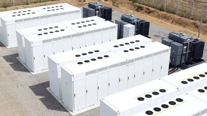 China Halts New Battery Storage Plant Approvals