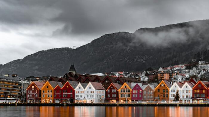 Norway’s $2.3 Trillion Oil Fund Loses $30 Billion In Third Quarter