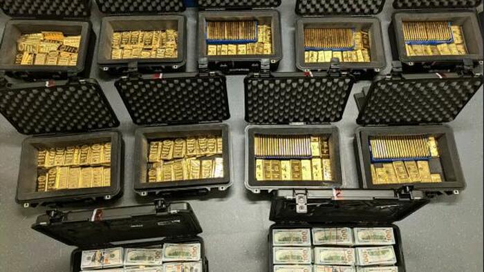 CIA Officer Arrested With Gold Bars Admits Exposing Top-Secret Source To Foreign Government