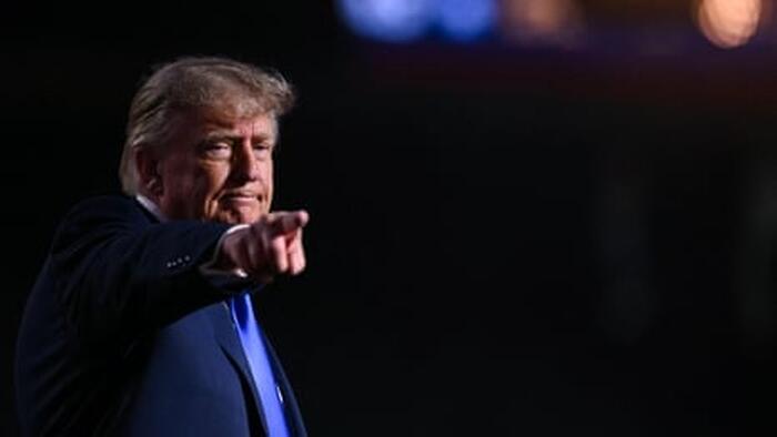 Trump Says He Will ‘Veto Everything’ If Democrats Win Midterms