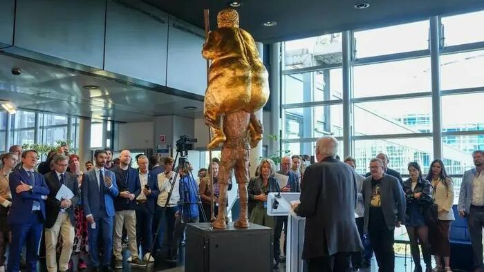 Golden Naked Trump Statue Unveiled At European Parliament