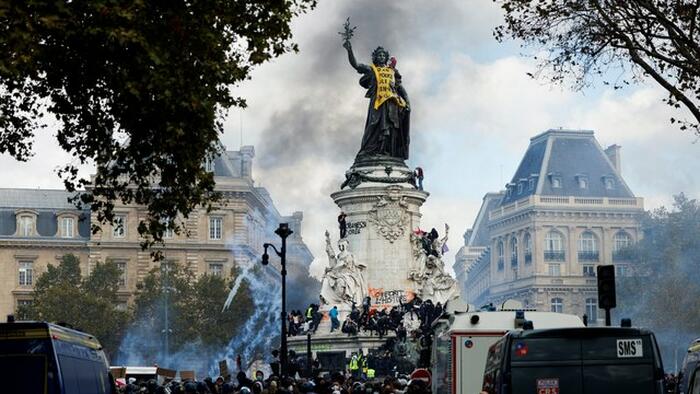 Why France? | zh